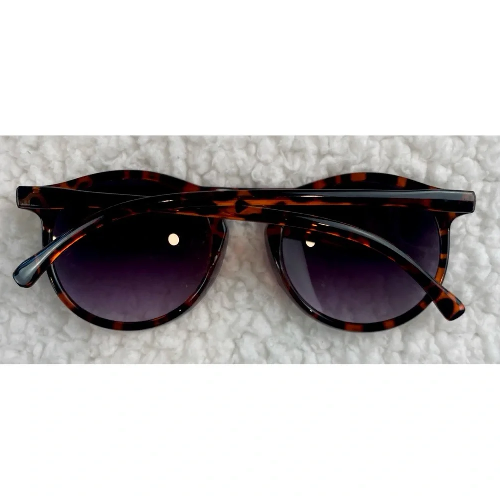 Tortoise Shell Sunglasses with Purple Lenses - Picture 12 of 16